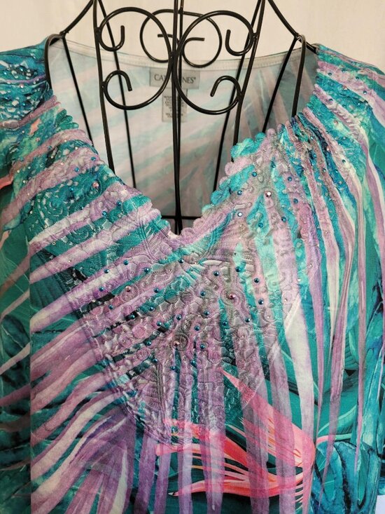 Catherines Tops - CATHERINES Women’s 2X Tunic Top, Floral design w/Rhinestones